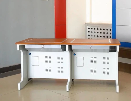시청각 강철 멀티미디어 교실 경첩을 단 최고 잠글 수 있는 컴퓨터 책상 3인용 테이블